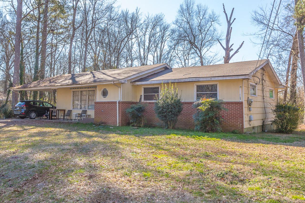 4702 Arrowhead Tr - Photo 1