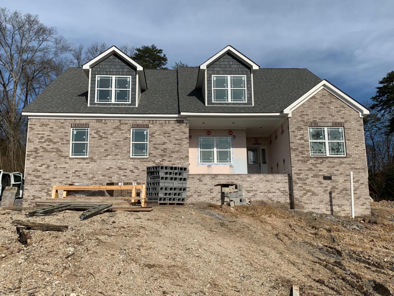 704 Soaring Eagle Cir - Photo 1
