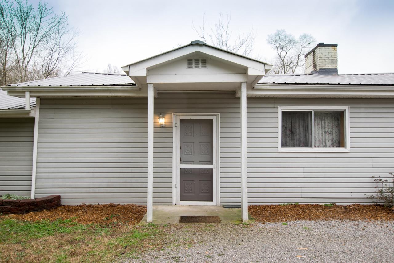 5568 Clemons Rd - Photo 1
