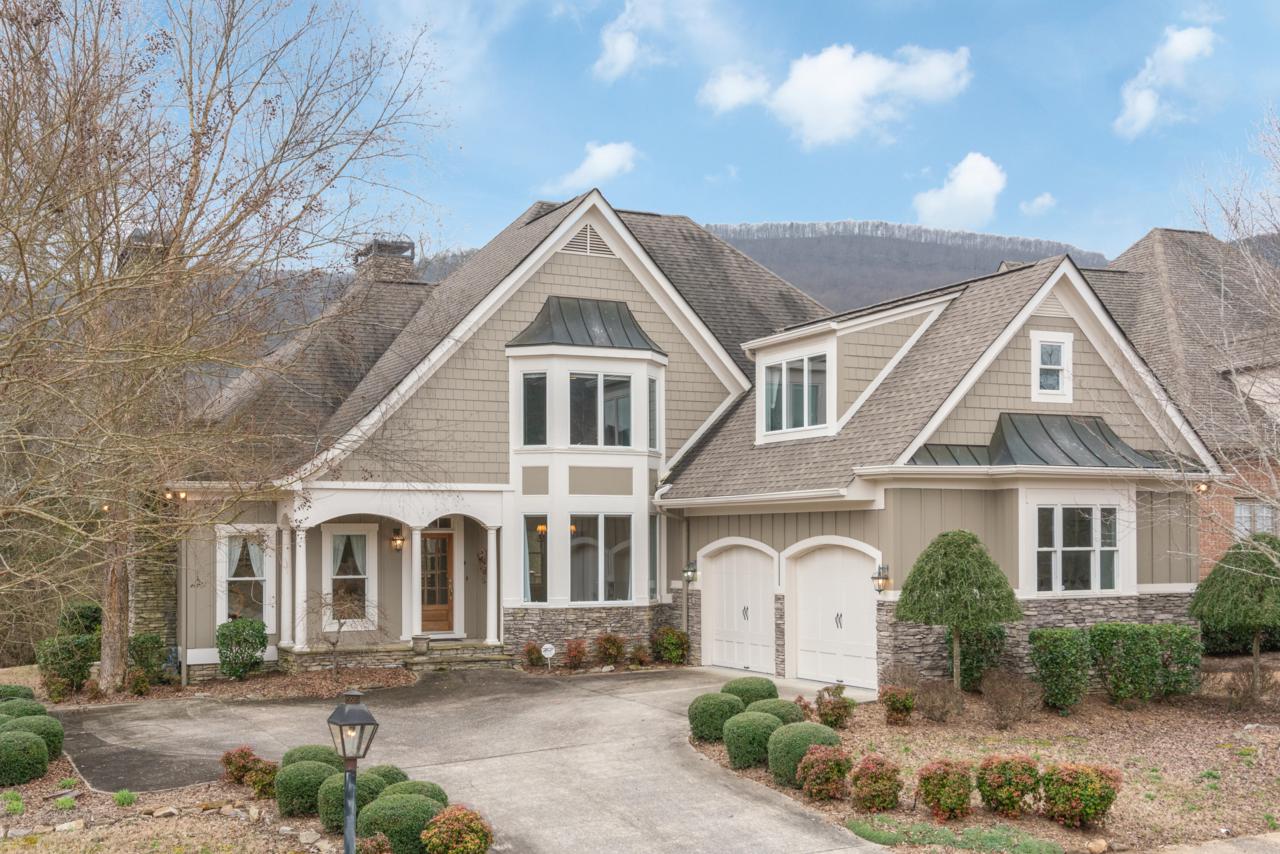 713 Black Creek Dr - Photo 1