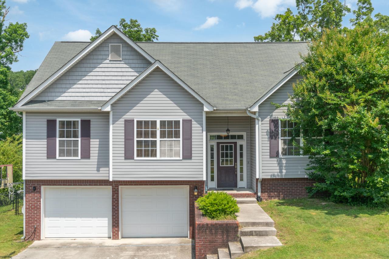 6045 Wardwell Dr - Photo 1