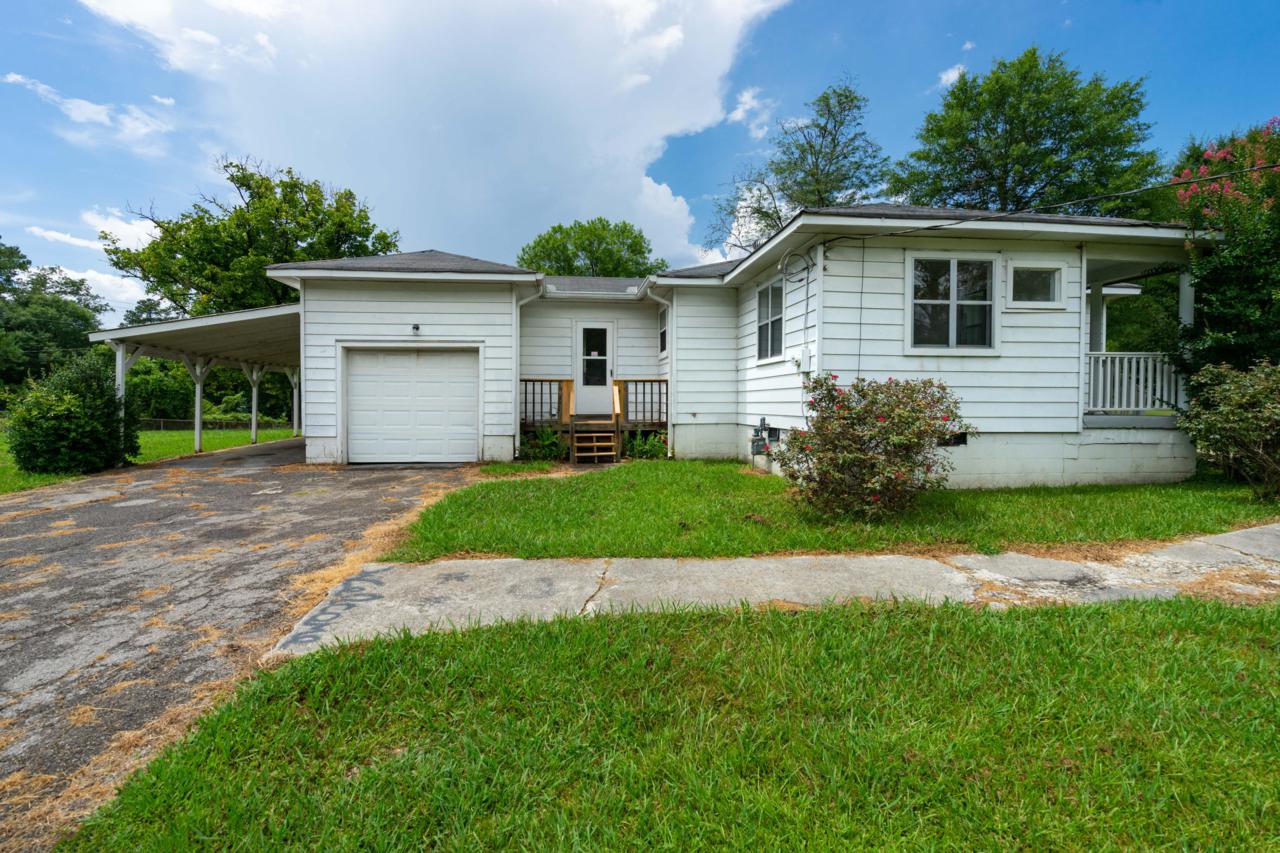 114 Park St - Photo 1