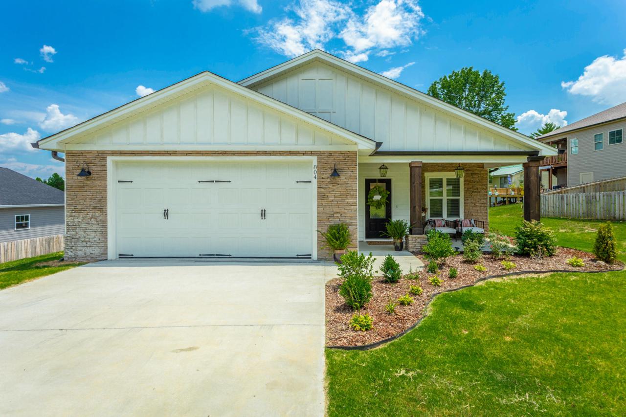 804 Ogrady Dr - Photo 1