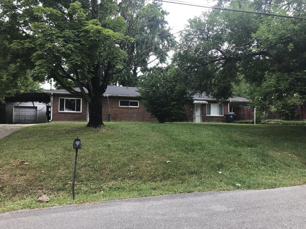 3302 Gleason Cir - Photo 1