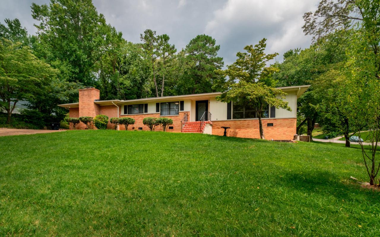3539 Claremont Ave - Photo 1