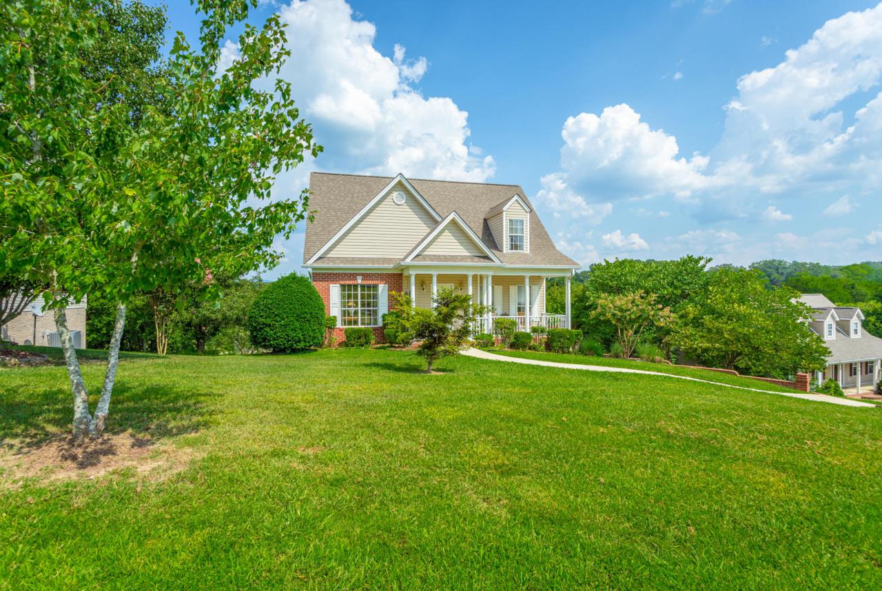 210 Fernwood Dr - Photo 1