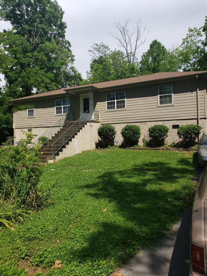 306 Glenwood Cir - Photo 1