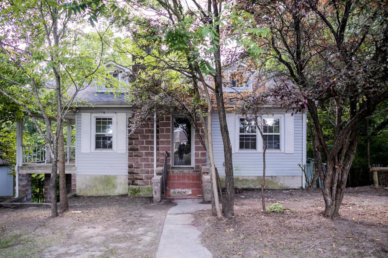 52 Circle Dr - Photo 1