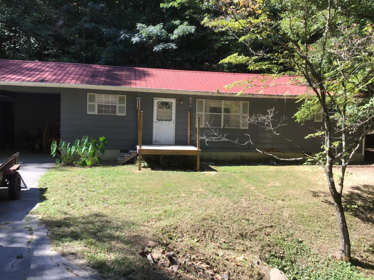 133 Parker Rd - Photo 1