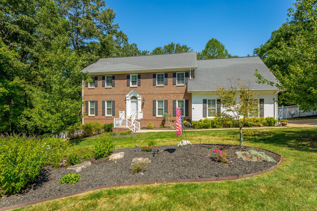 6 Chamblee Ct - Photo 1