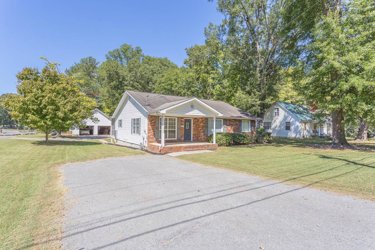 710 Foster Mill Dr - Photo 1