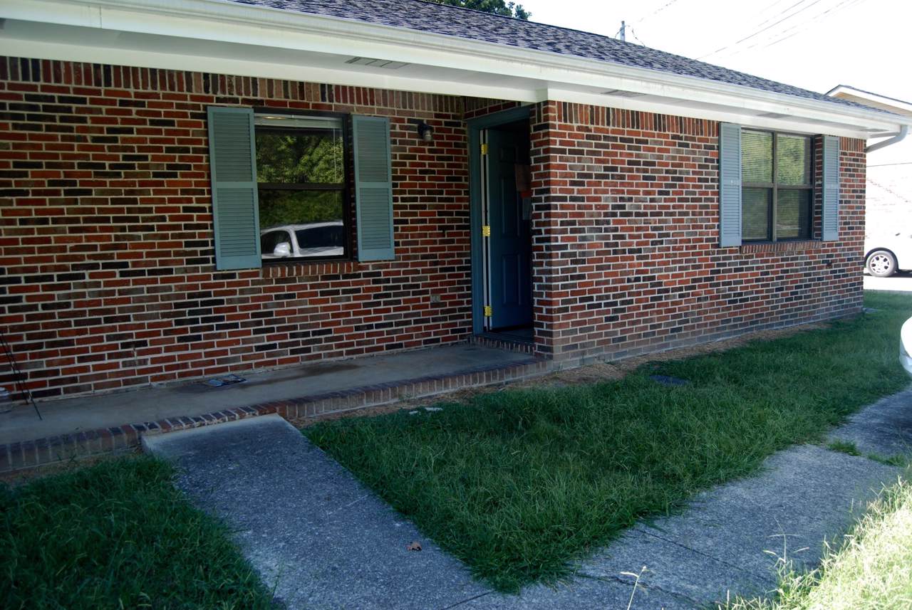 107 Lytle Rd - Photo 1
