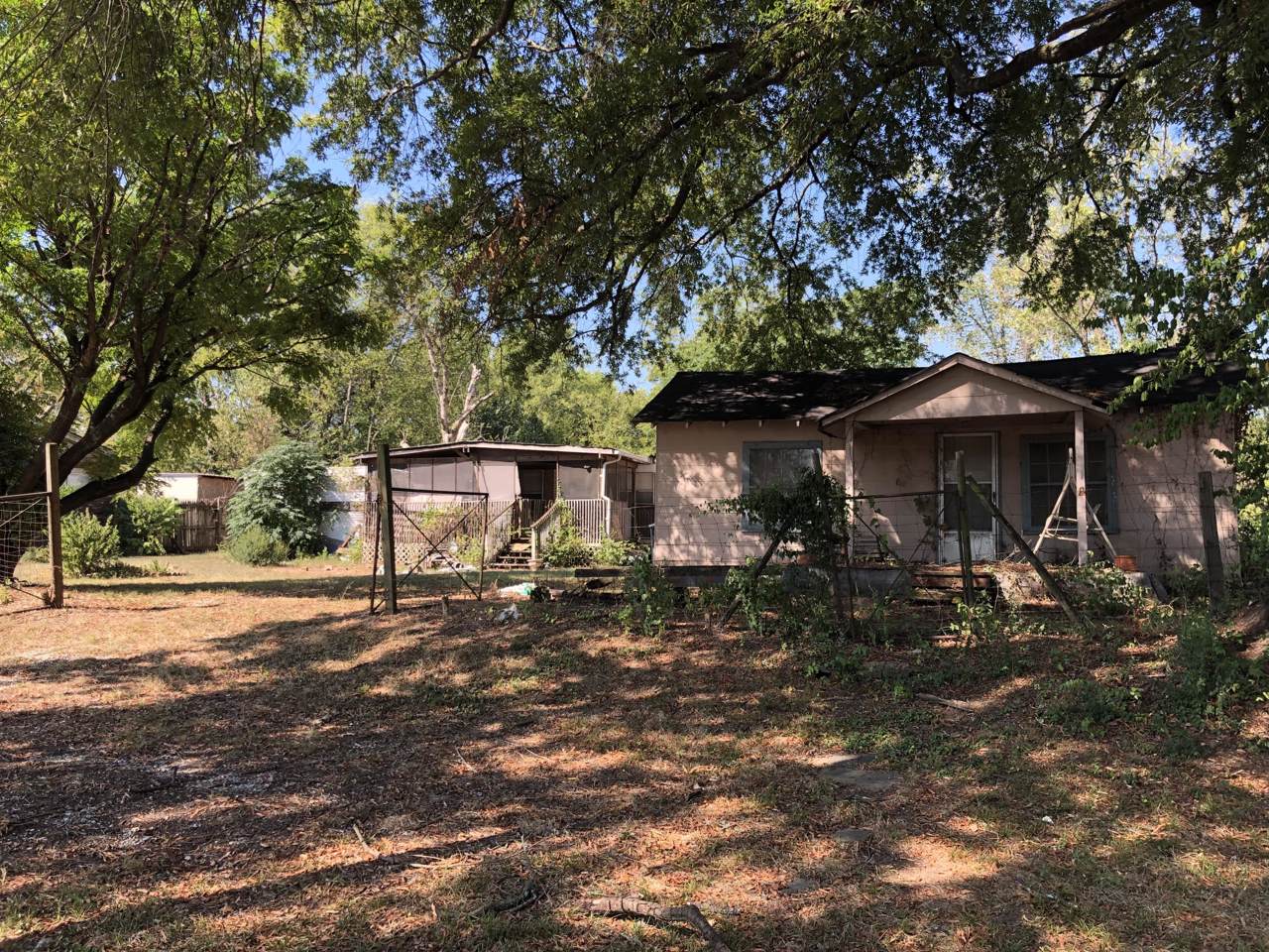3119 Hawthorne St - Photo 1