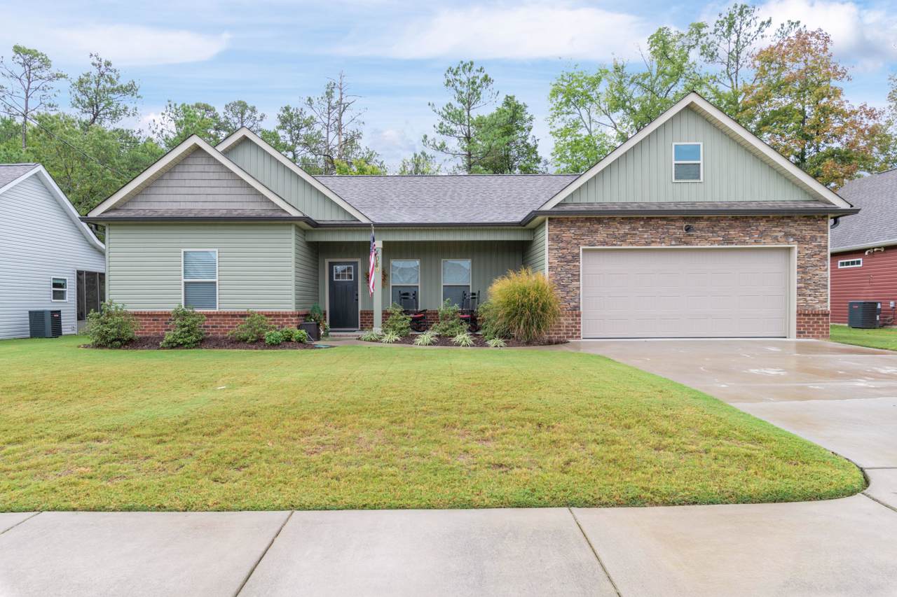 408 Franklin Cir - Photo 1