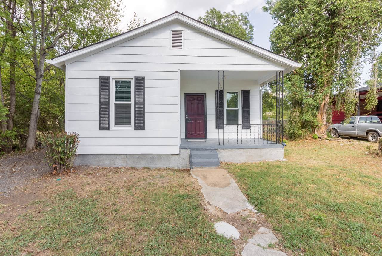 2009 Robbins St - Photo 1