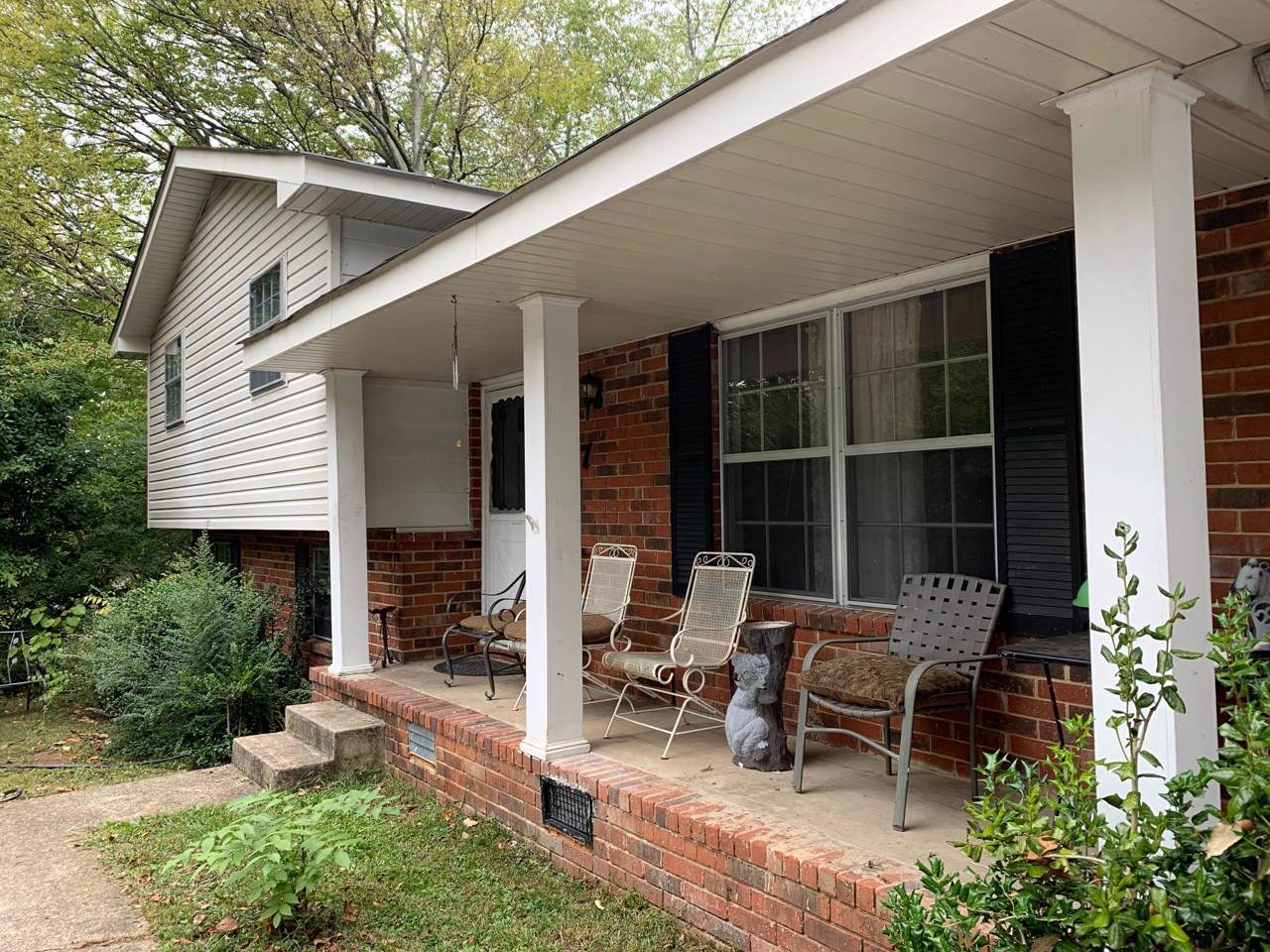8907 Heritage Dr - Photo 1