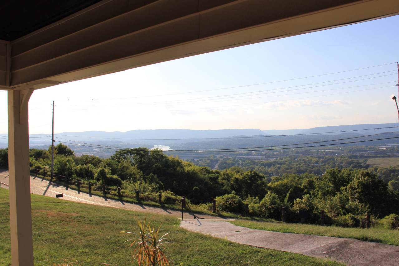 316 Crest Rd - Photo 1
