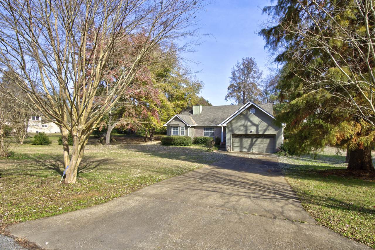 6304 Bay Ln - Photo 1
