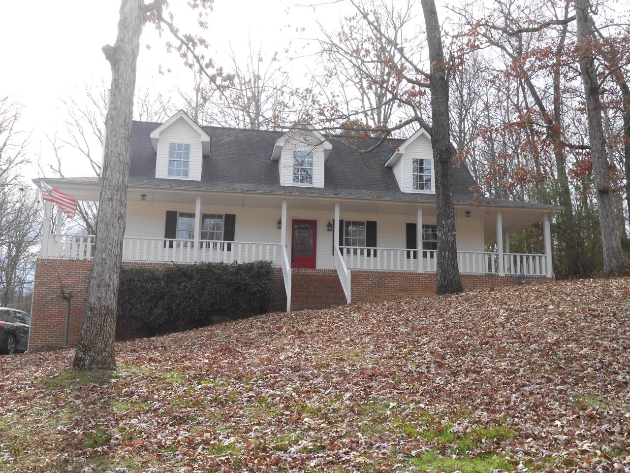 49 Hickory Hollow Ln - Photo 1