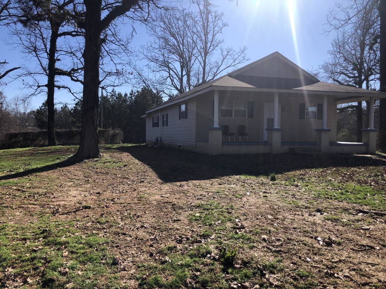 1104 Alabama Ave - Photo 1