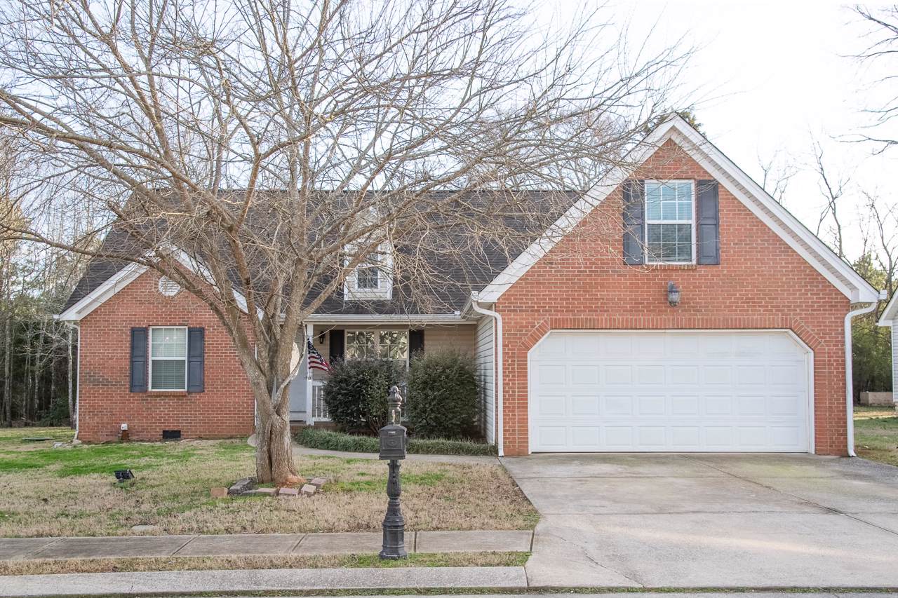 114 Pleasant Ridge Cir - Photo 1