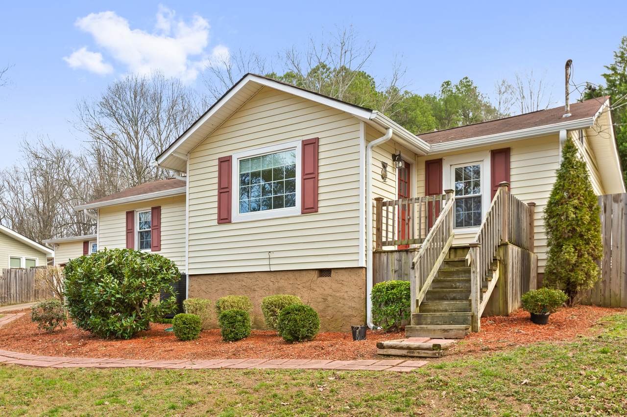 2600 Ashmore Ave - Photo 1
