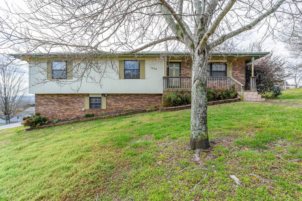 1405 London Ave - Photo 1