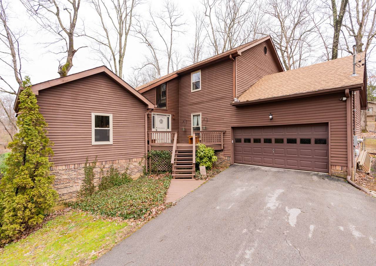 224 Stratford Way - Photo 1
