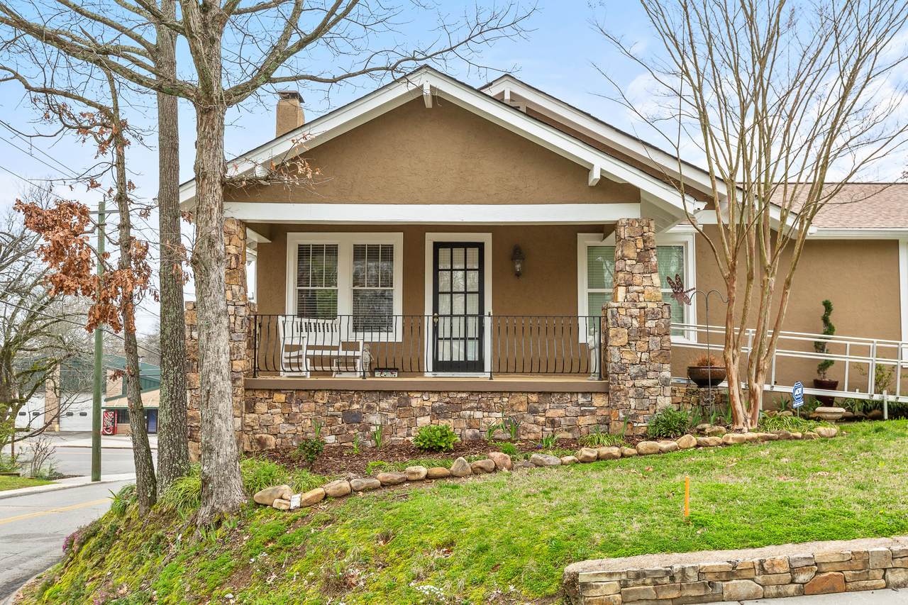 724 Forest Ave - Photo 1