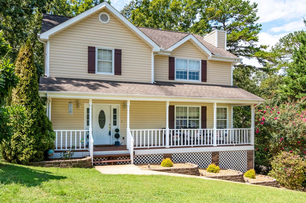2432 Westwind Dr - Photo 1