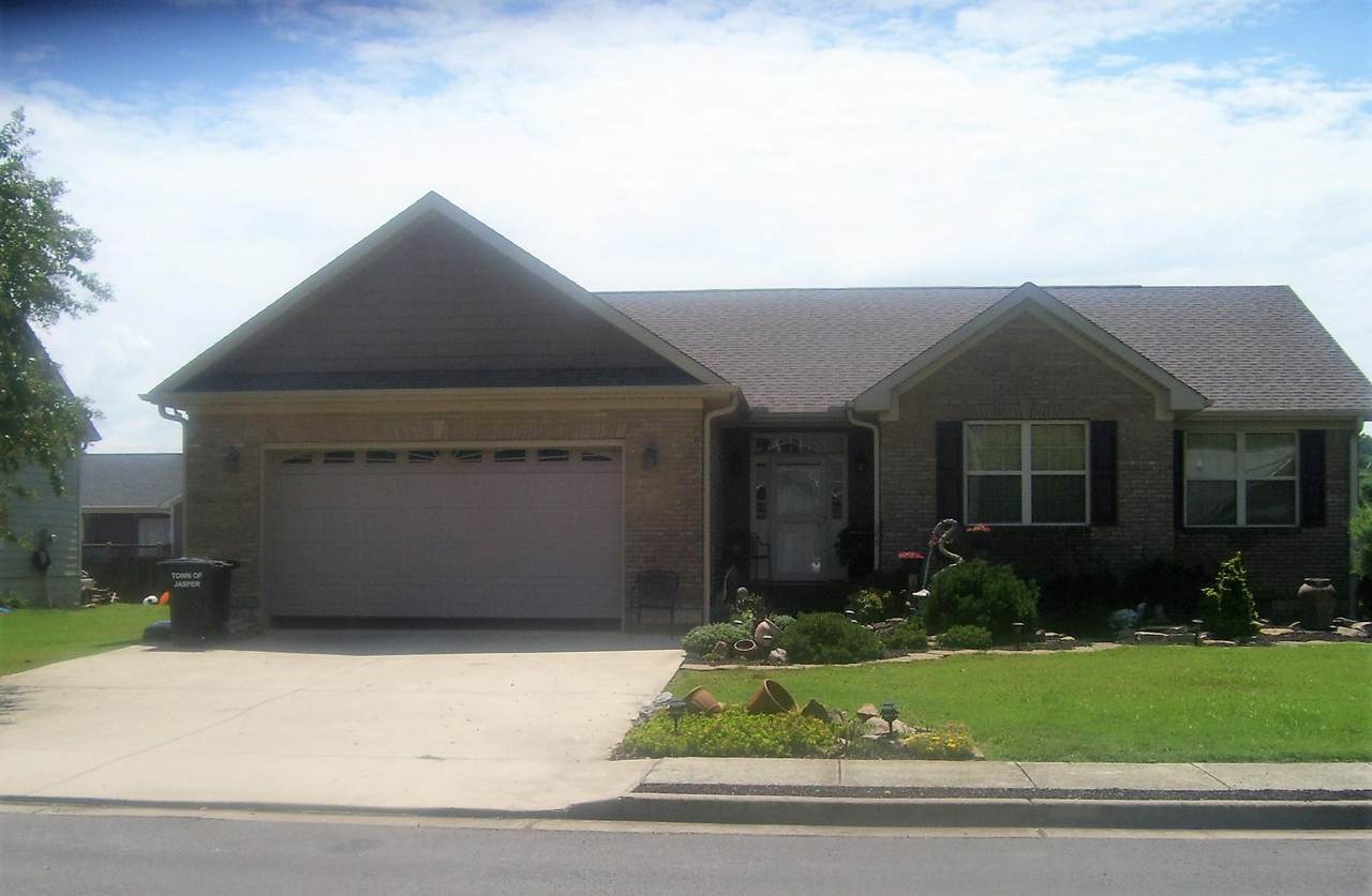 413 Wilson Ct - Photo 1