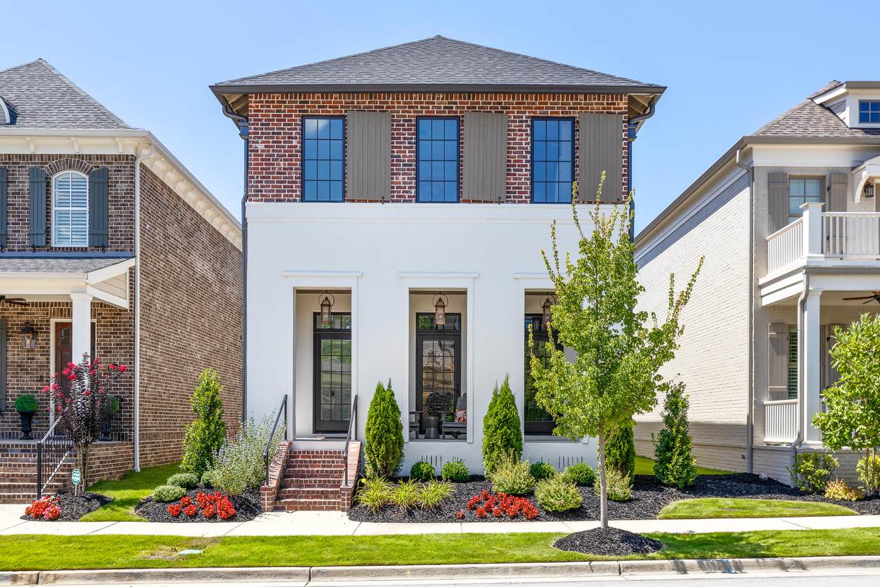 9437 Kingshedge Ct - Photo 1