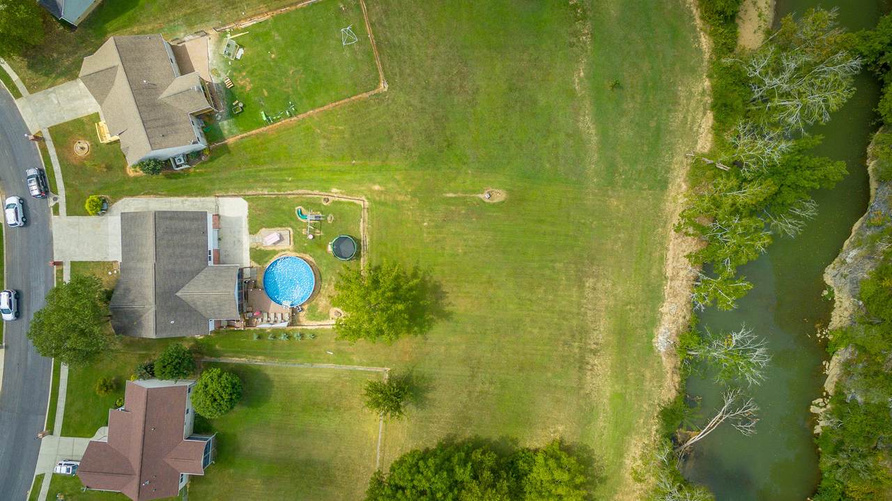 442 Bluff View Dr - Photo 1