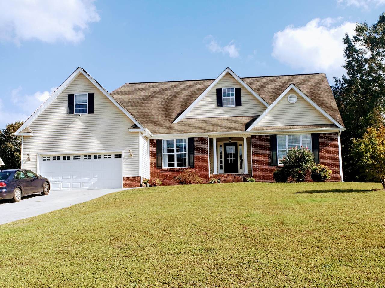 400 Farmway Dr - Photo 1