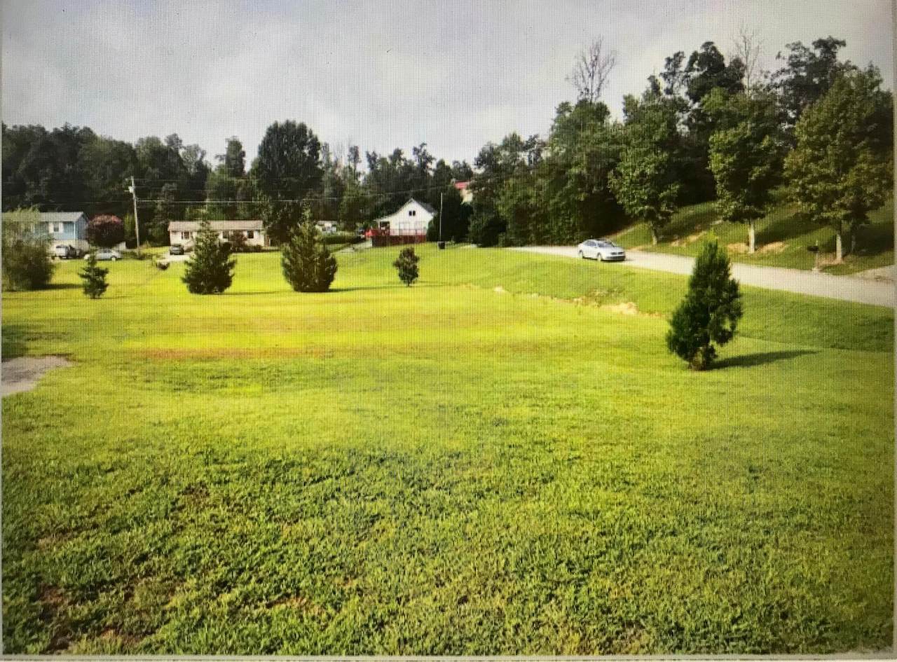 7429 Davis Mill Cir - Photo 1