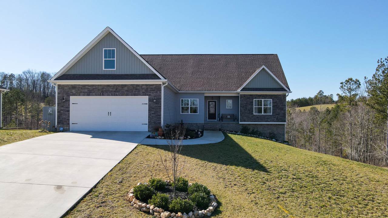 319 Talons Dr - Photo 1