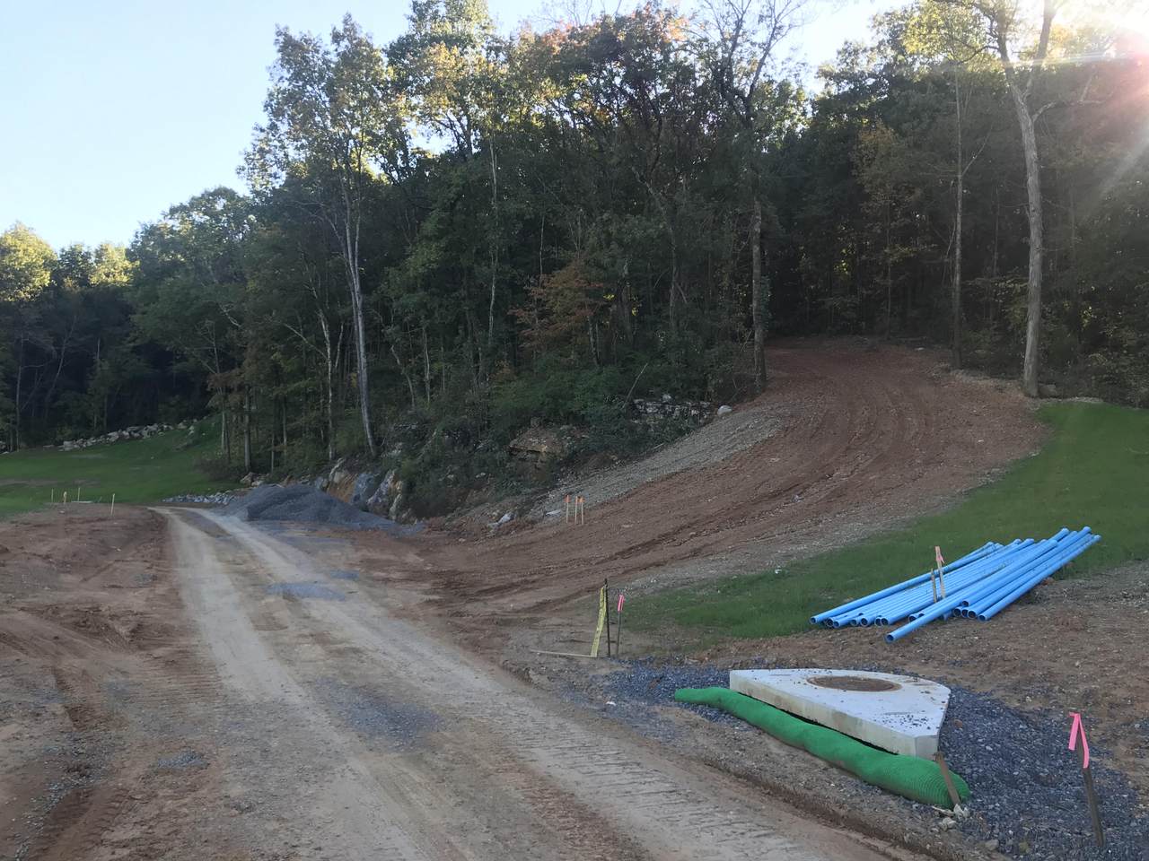 465 Sun Valley Rd - Photo 1