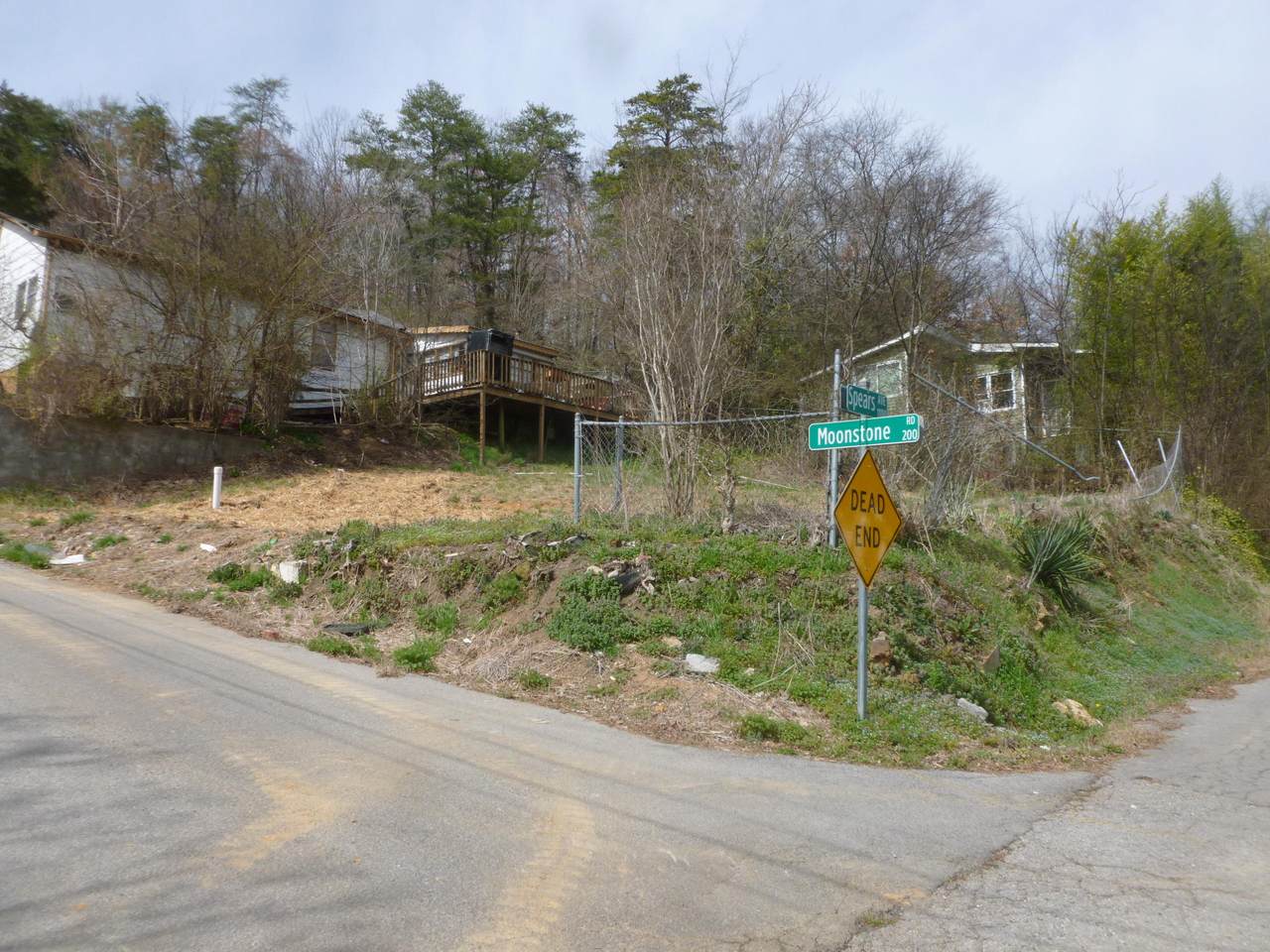 210 Moonstone Rd - Photo 1