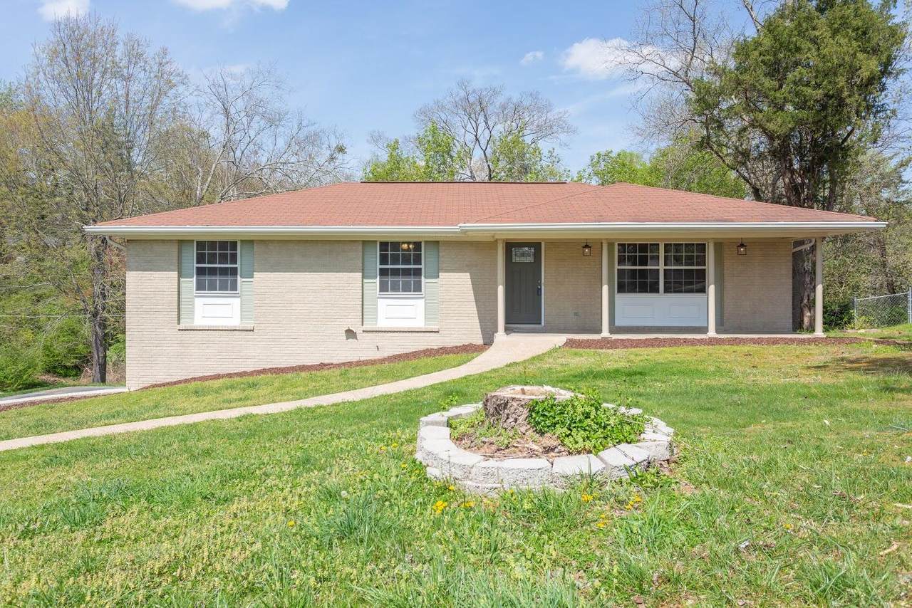 609 Wood Ln - Photo 1