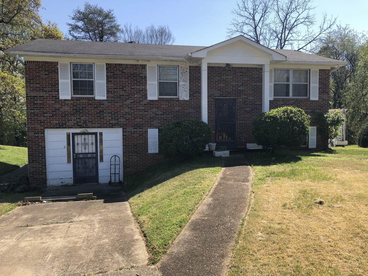 3042 Towerway Dr - Photo 1