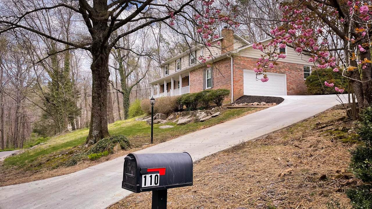 110 Stratford Way - Photo 1