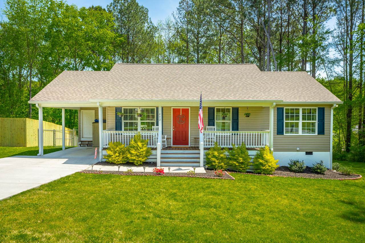432 Lakeshore Dr - Photo 1