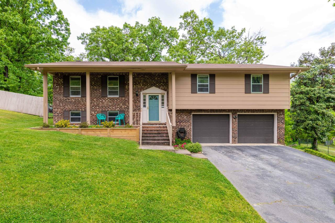 2263 Edgmon Forest Ln - Photo 1