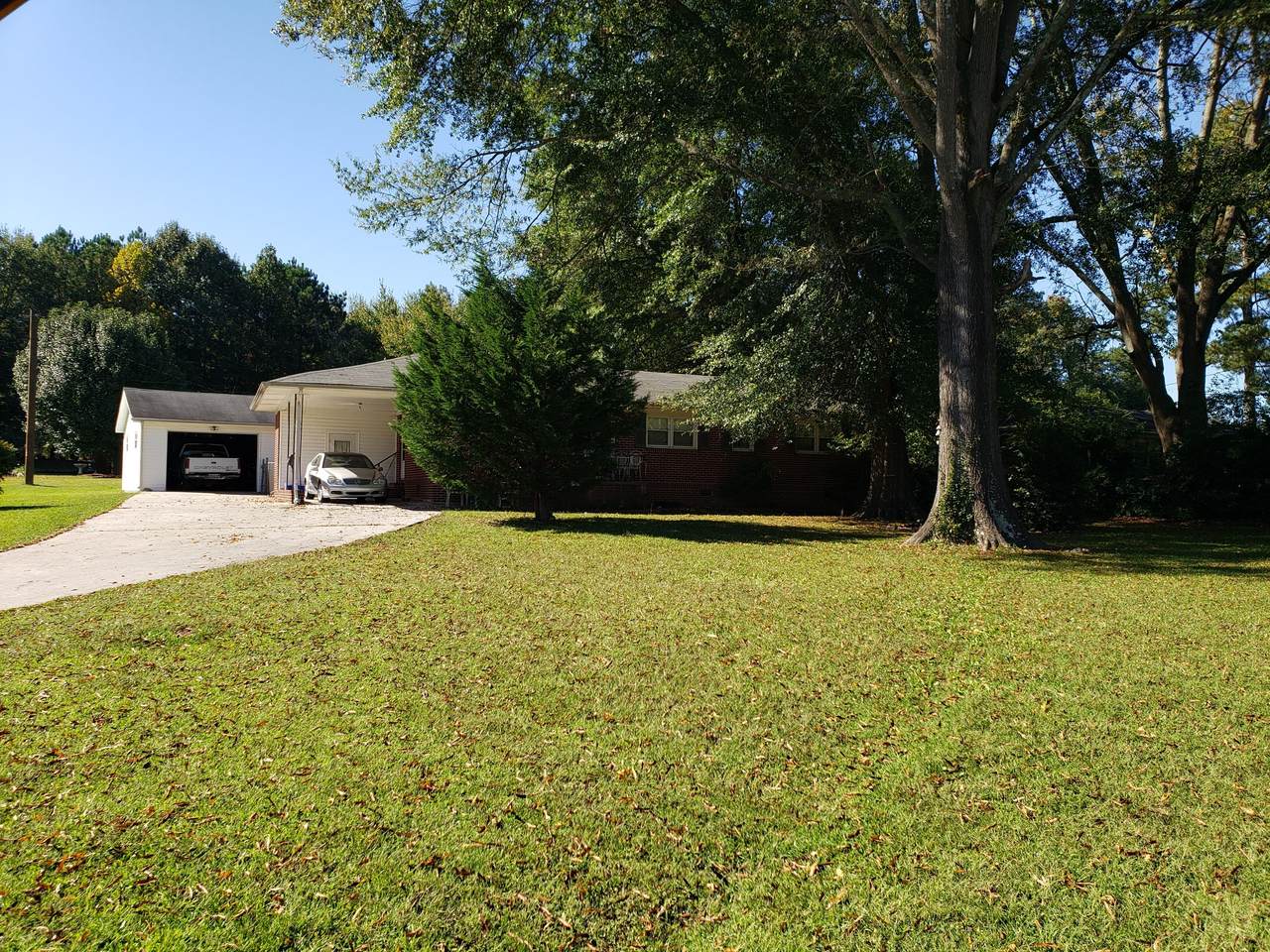 702 Belwood Dr - Photo 1