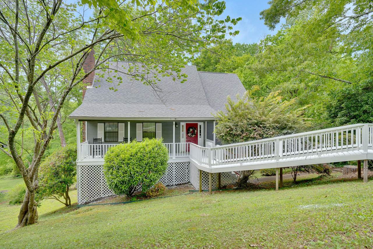 2948 Old Britain Cir - Photo 1