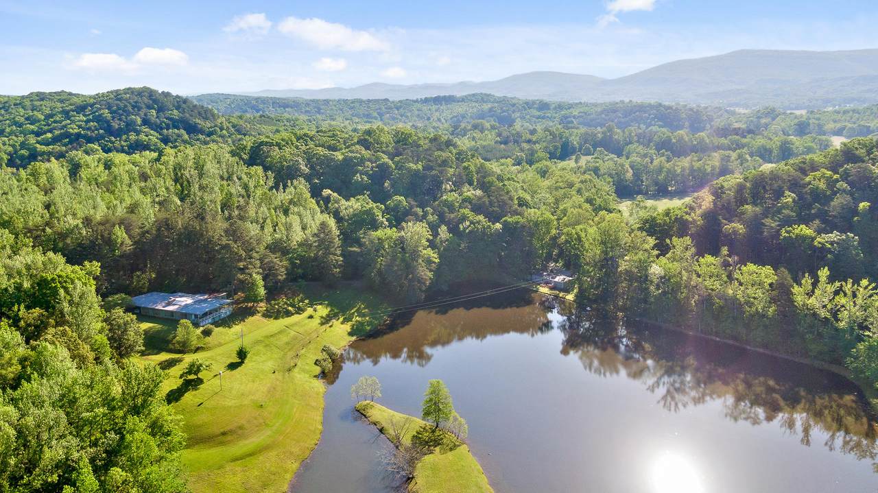 692 Crow Gap Rd - Photo 1