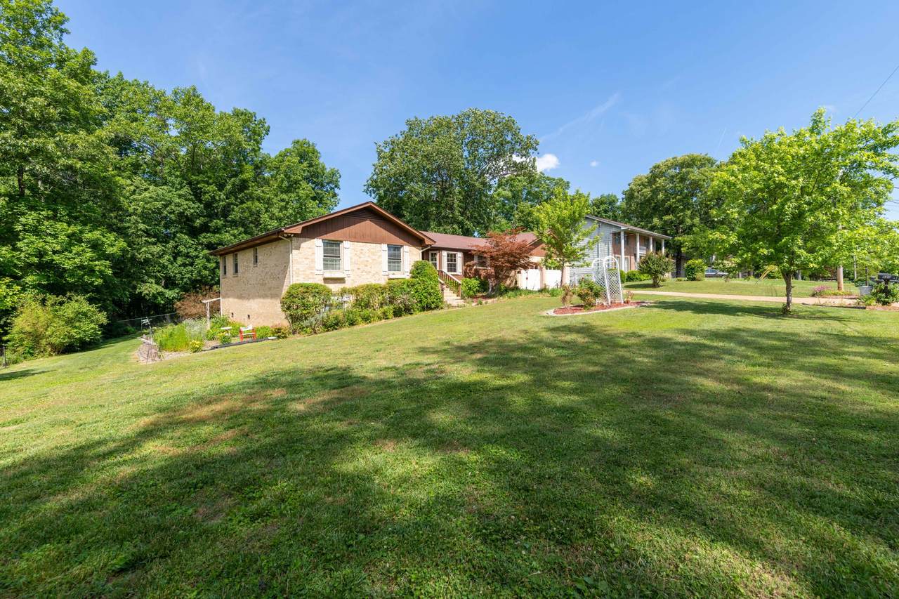 930 Stone Crest Cir - Photo 1