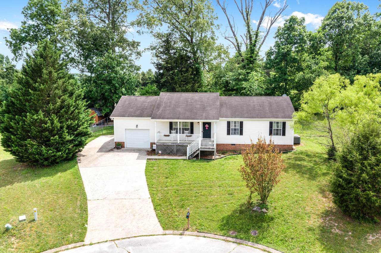 1126 Shelter Ln - Photo 1