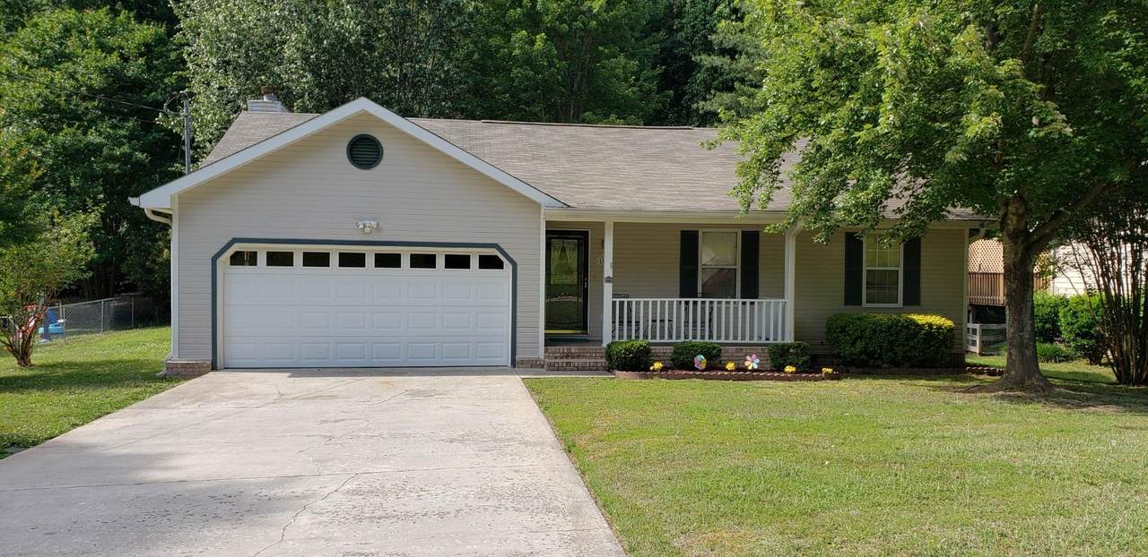 4911 Hunter Village Dr - Photo 1