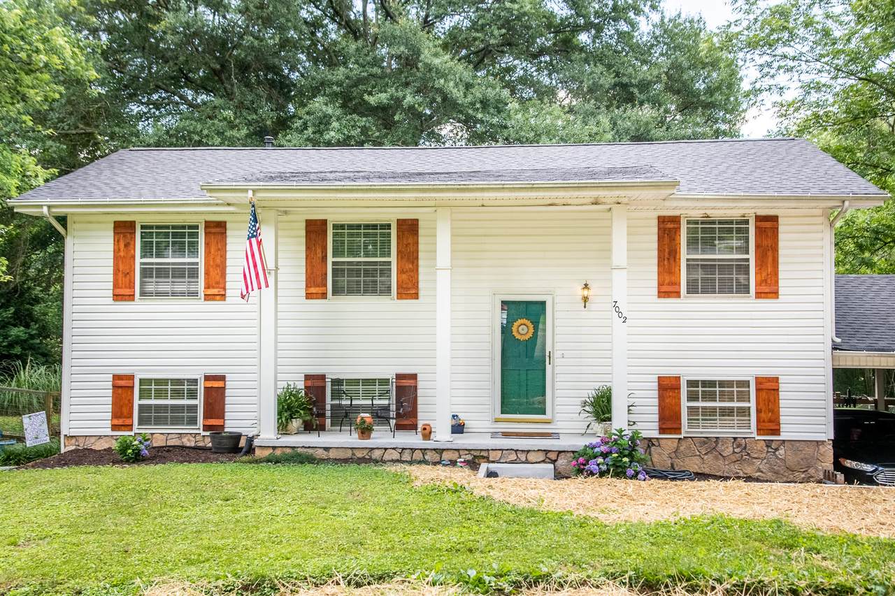 7002 Dent Rd - Photo 1